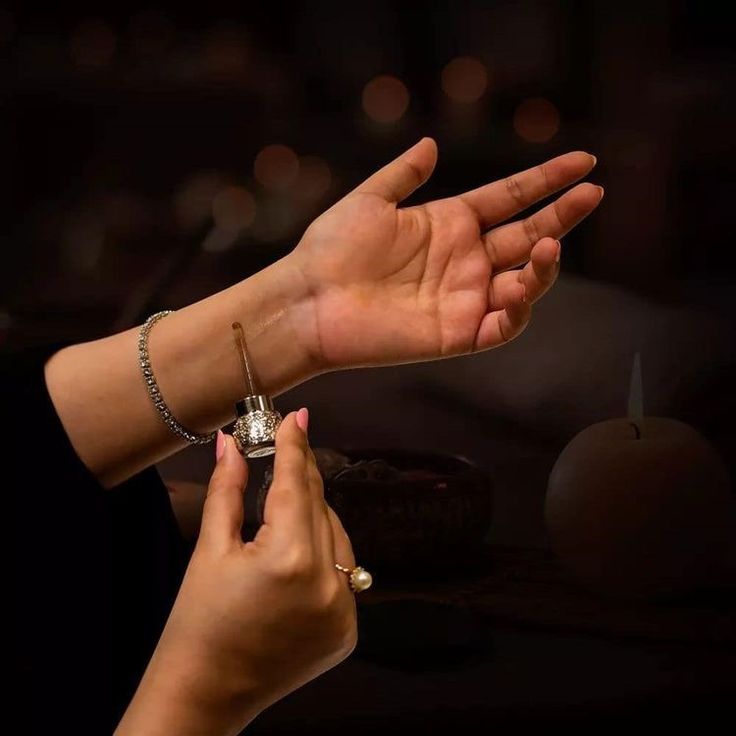 PERFUMES EN ACEITE